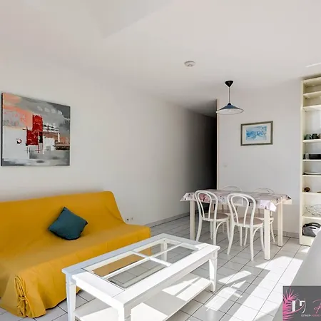 Confortable Face - 4 Couchages Avec Parking - Fr-1-825-21 * La Rochelle (Charente-Maritime)